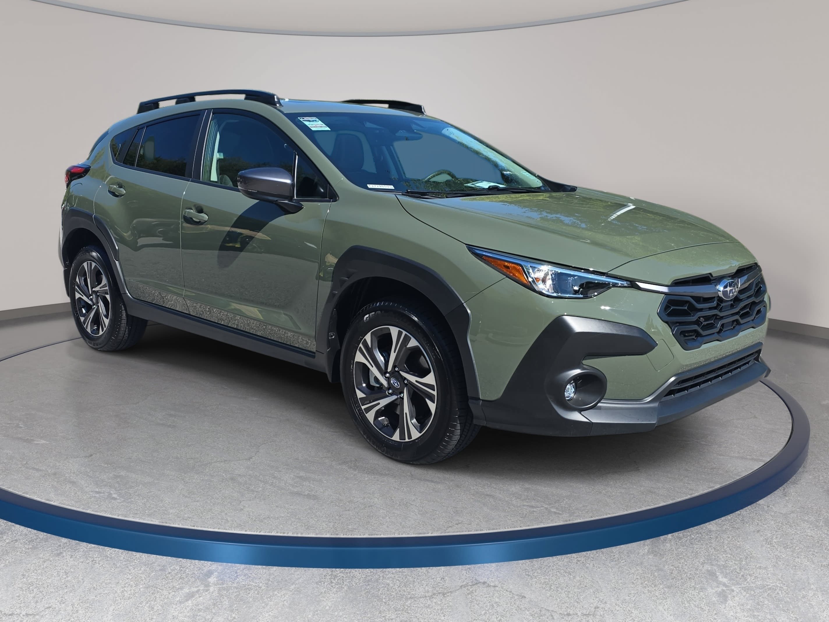 Used 2026 Subaru Crosstrek 2.5i Premium AWD/4WD image 3