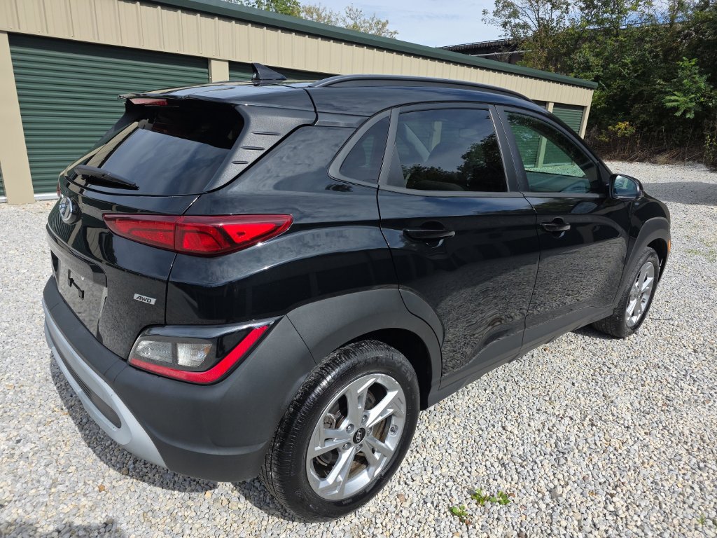 Used 2023 Hyundai Kona SEL AWD/4WD image 6