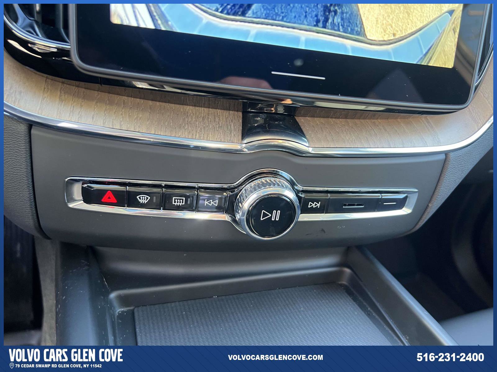 Certified 2026 Volvo XC60 B5 Plus w/ Protection Package Premier AWD/4WD image 27