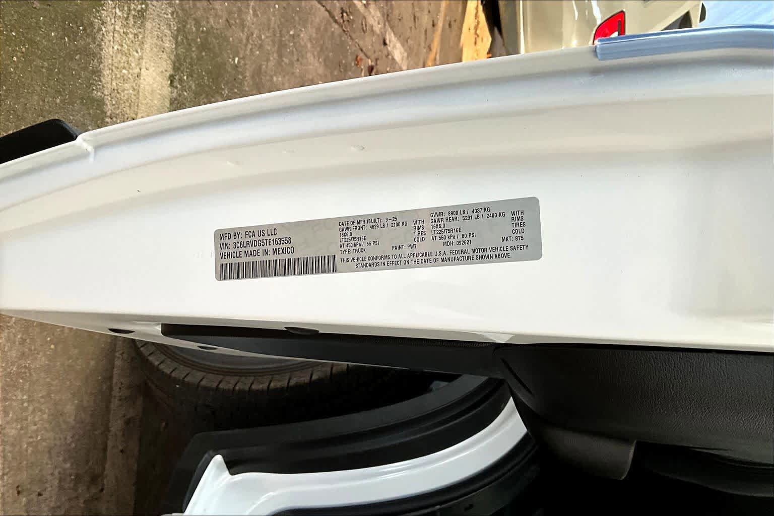 New 2026 RAM ProMaster 2500 w/ Convenience Group FWD image 20