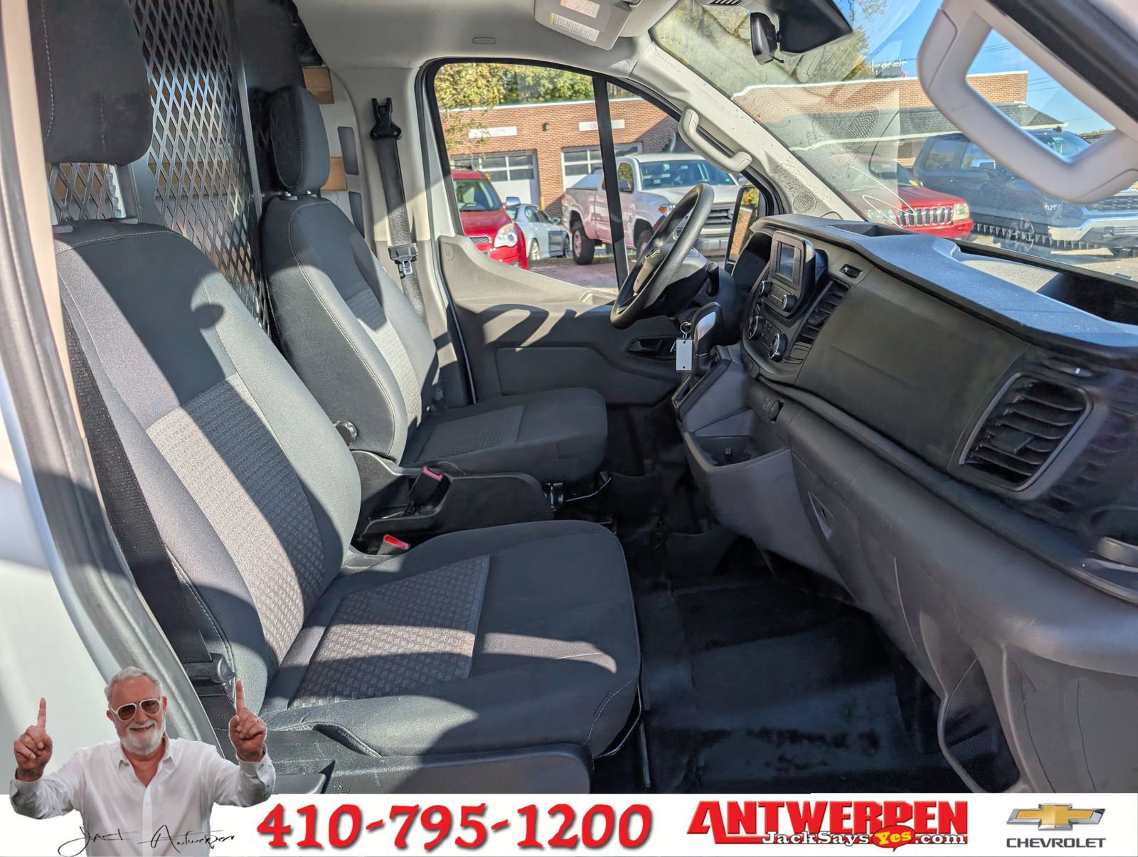 Used 2024 Ford Transit 250 Low Roof w/ Exterior Upgrade Package image 11