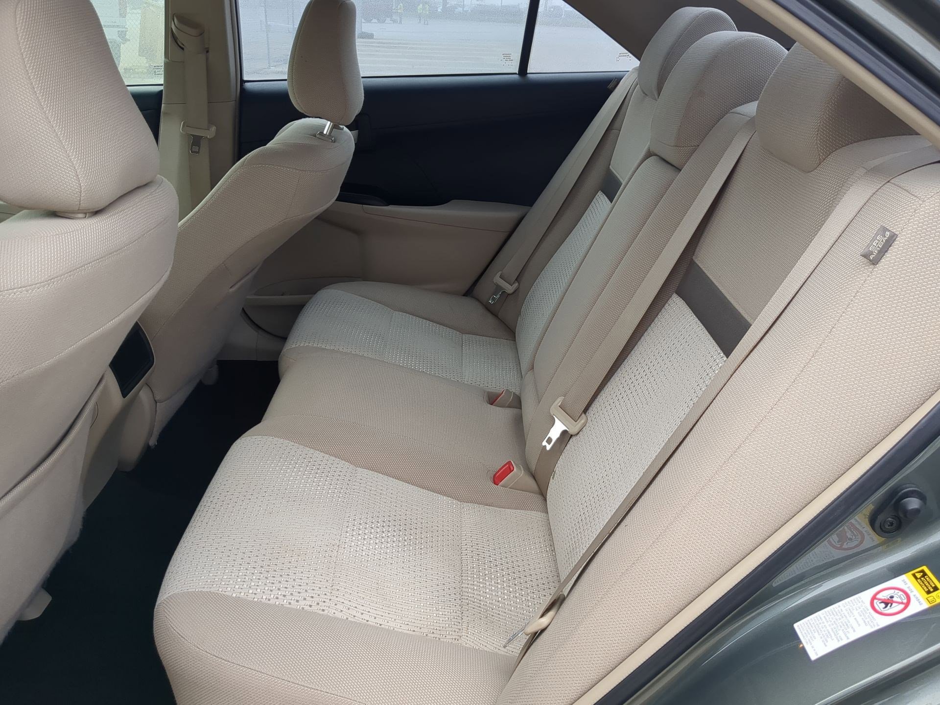 Used 2013 Toyota Camry LE image 24