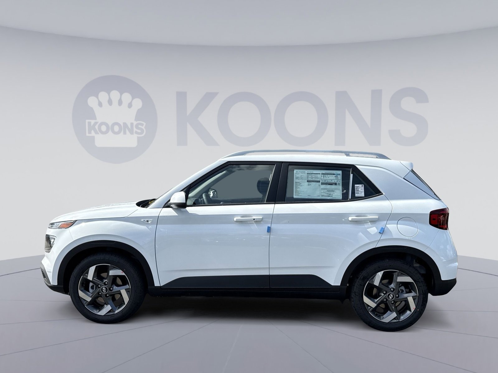 New 2026 Hyundai Venue SEL FWD image 2