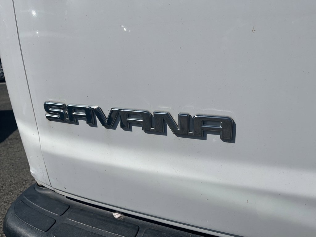 Used 2019 GMC Savana 2500 Extended image 12