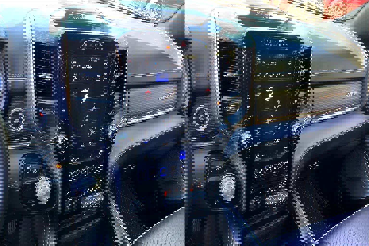 Used 2020 RAM 1500 Limited image 32