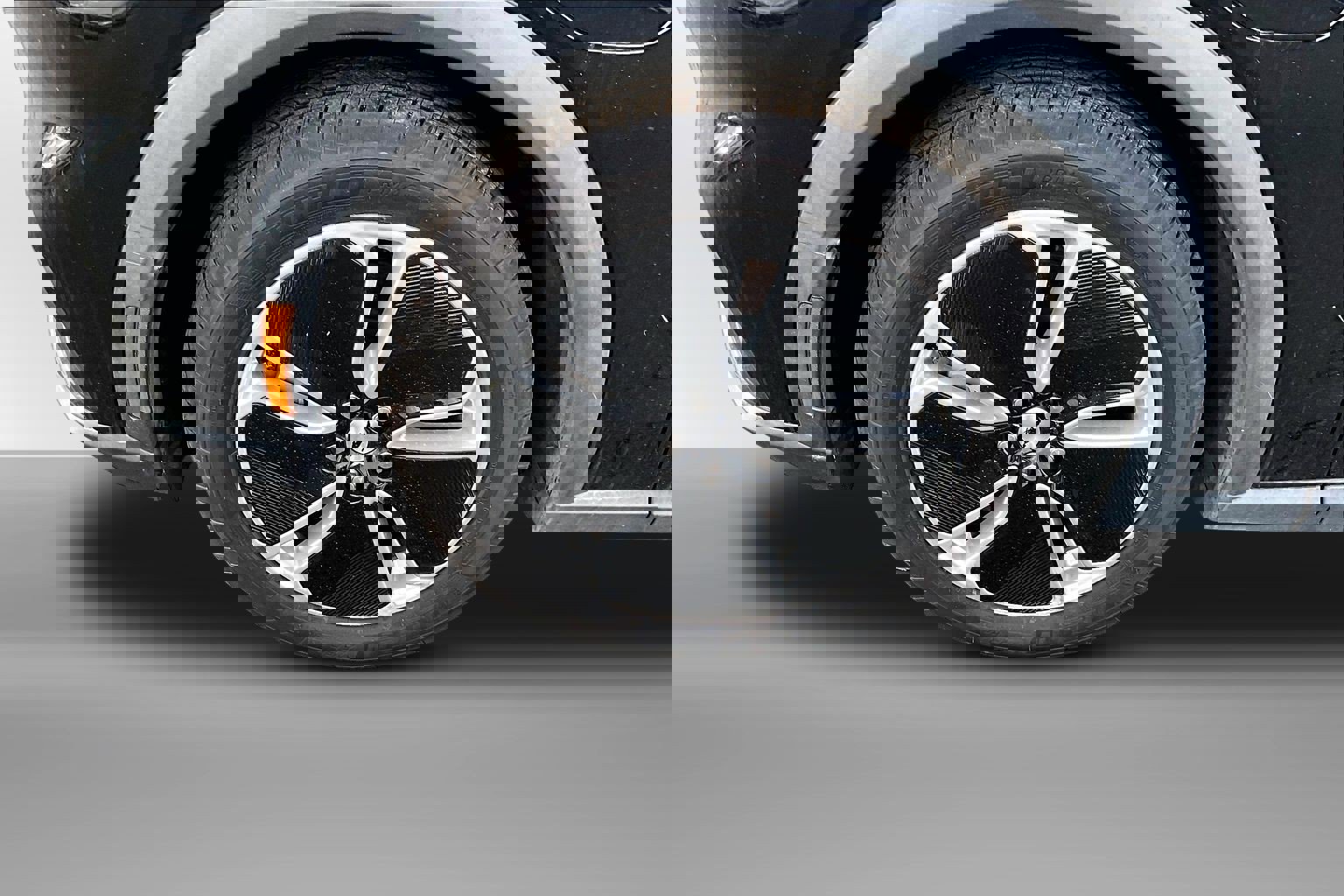 Used 2021 Ford Mustang Mach-E Select w/ Comfort/Appearance Package image 9