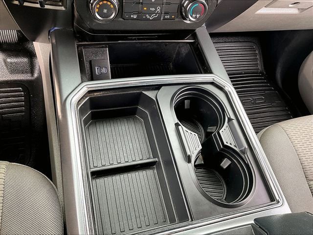 Used 2022 Ford F250 XLT w/ Snow Plow Prep Package AWD/4WD image 27