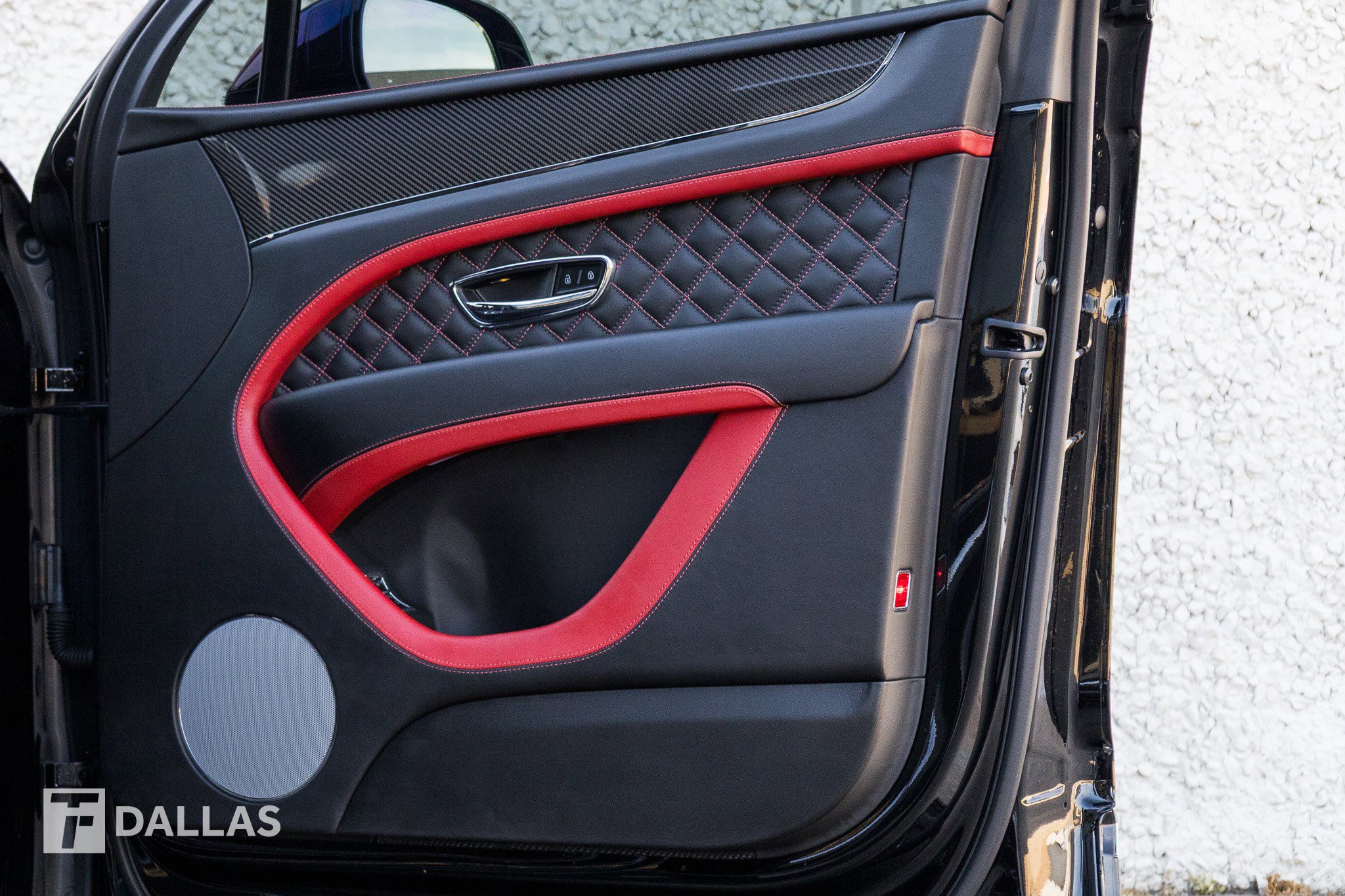 Used 2021 Bentley Bentayga Speed image 41