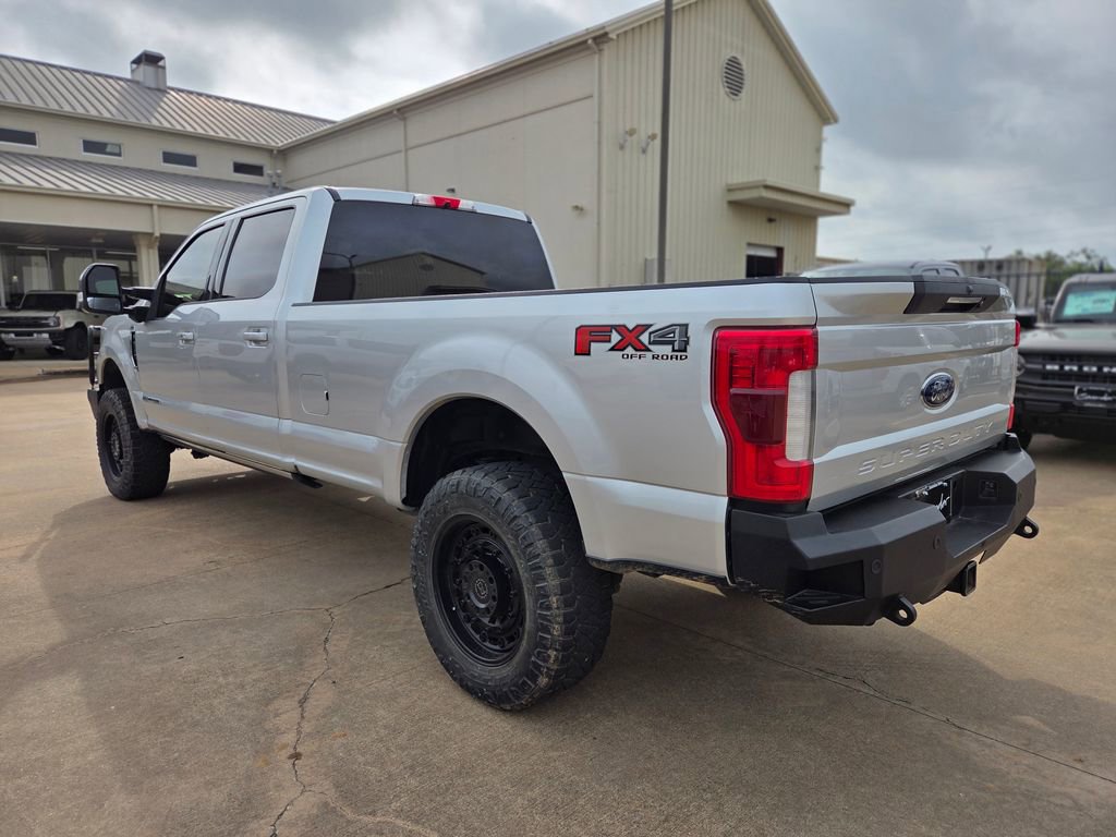 Used 2019 Ford F350 Lariat w/ Lariat Ultimate Package AWD/4WD image 7