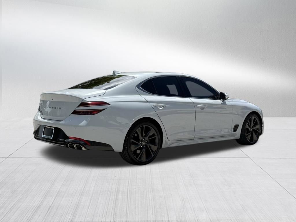Used 2023 Genesis G70 2.0T w/ Sport Prestige Package RWD image 5
