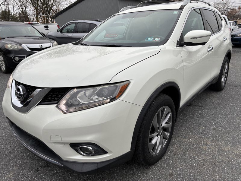 Used 2015 Nissan Rogue SL w/ SL Premium Package image 3