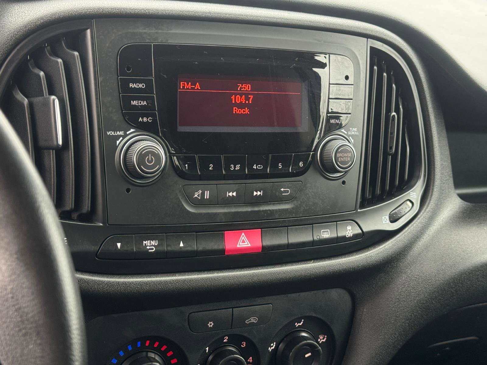 Used 2015 RAM ProMaster City Tradesman image 17