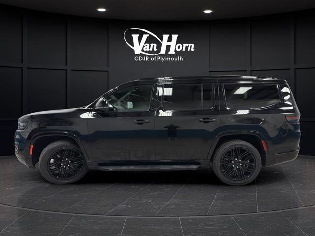 Used 2023 Jeep Wagoneer Series II AWD/4WD image 4