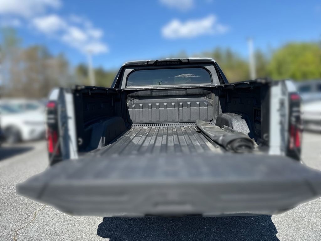 Used 2024 GMC Sierra EV Denali image 20