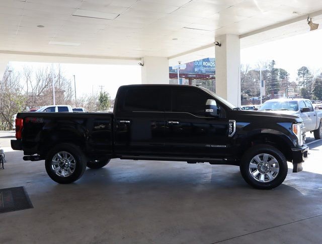 Used 2017 Ford F350 Platinum w/ Platinum Ultimate Package image 7