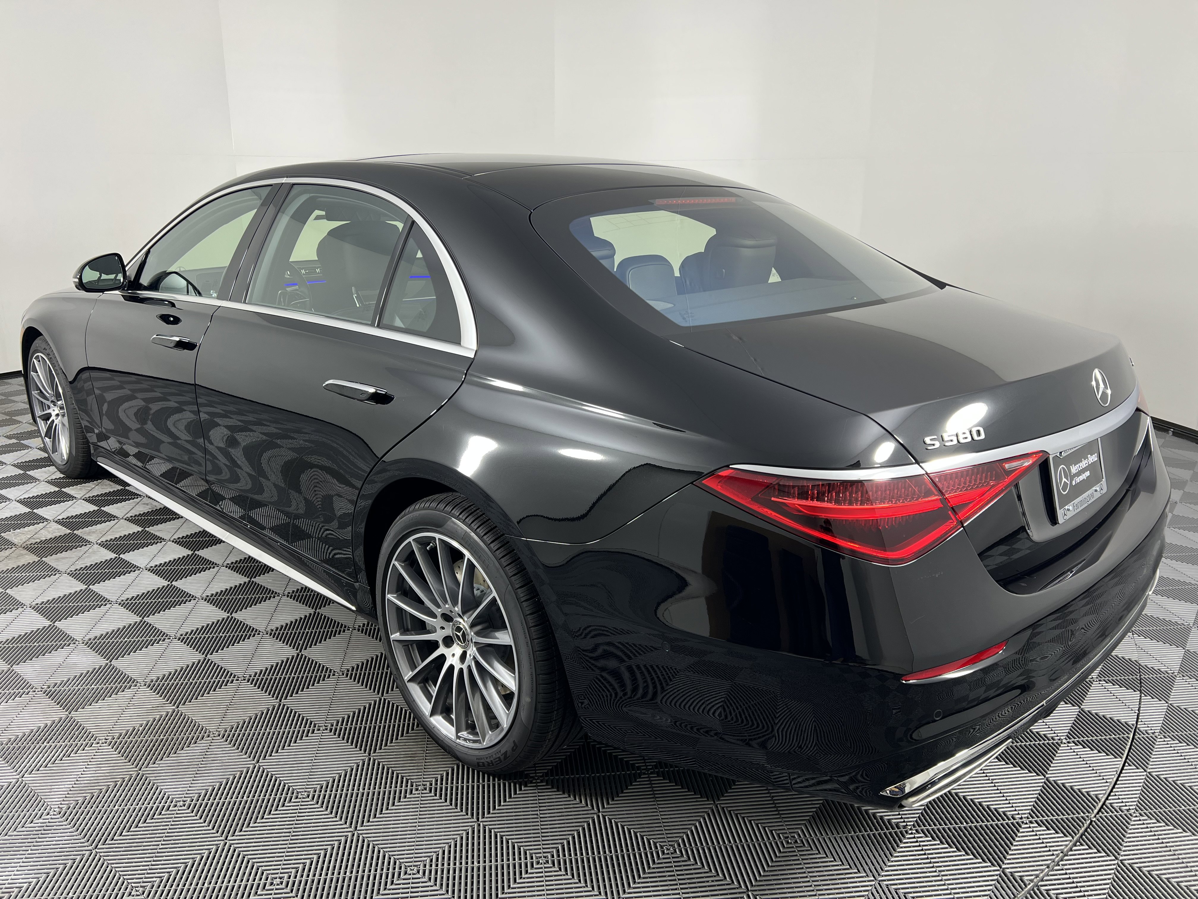 New 2026 Mercedes-Benz S 580 4MATIC Sedan image 10