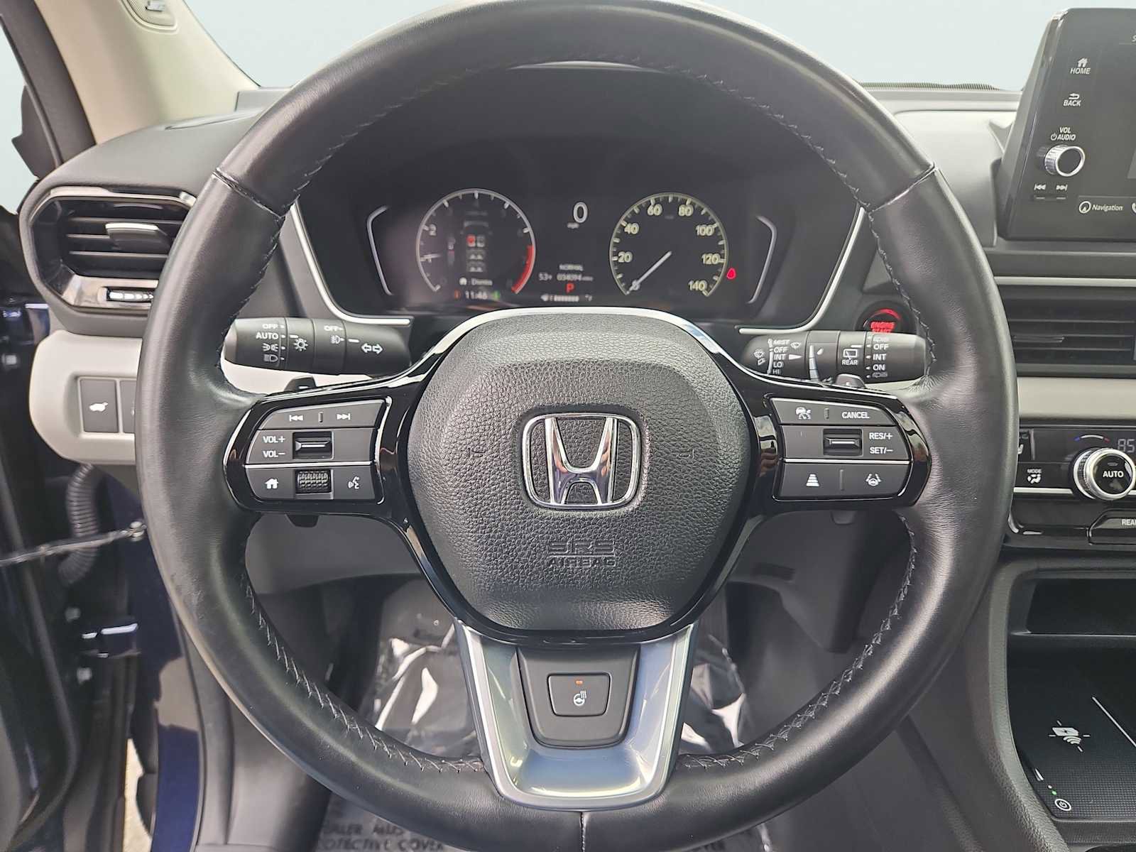 Used 2023 Honda Pilot Touring image 29