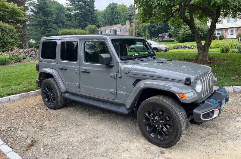 Used 2023 Jeep Wrangler Unlimited Sahara w/ Cold Weather Group