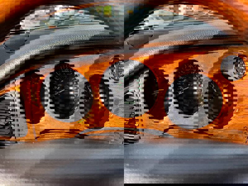 Used 2000 Jaguar XK8 Convertible image 20