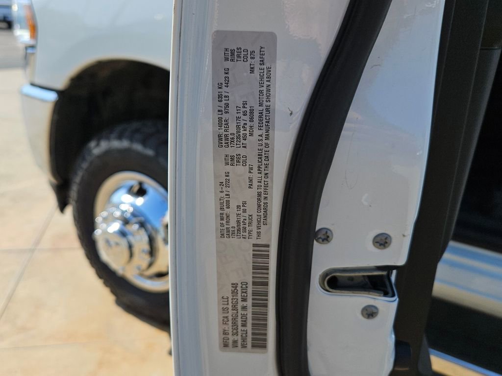 Used 2024 RAM 3500 Tradesman w/ Towing Technology Group AWD/4WD image 16