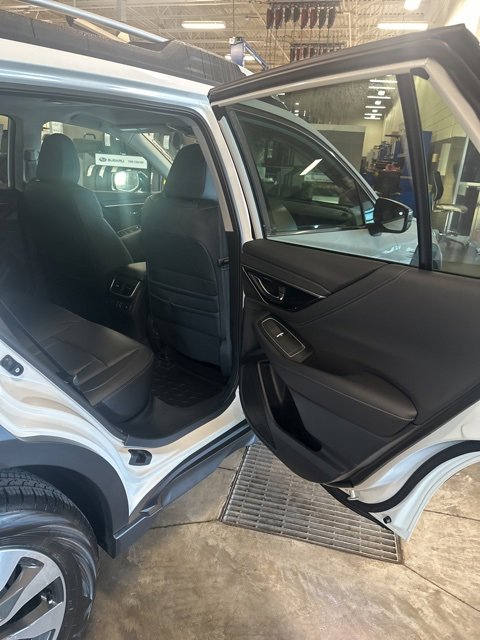New 2025 Subaru Outback Touring w/ Popular Package #2 image 30