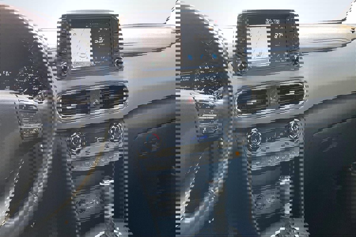 Used 2020 Hyundai Kona Ultimate image 6