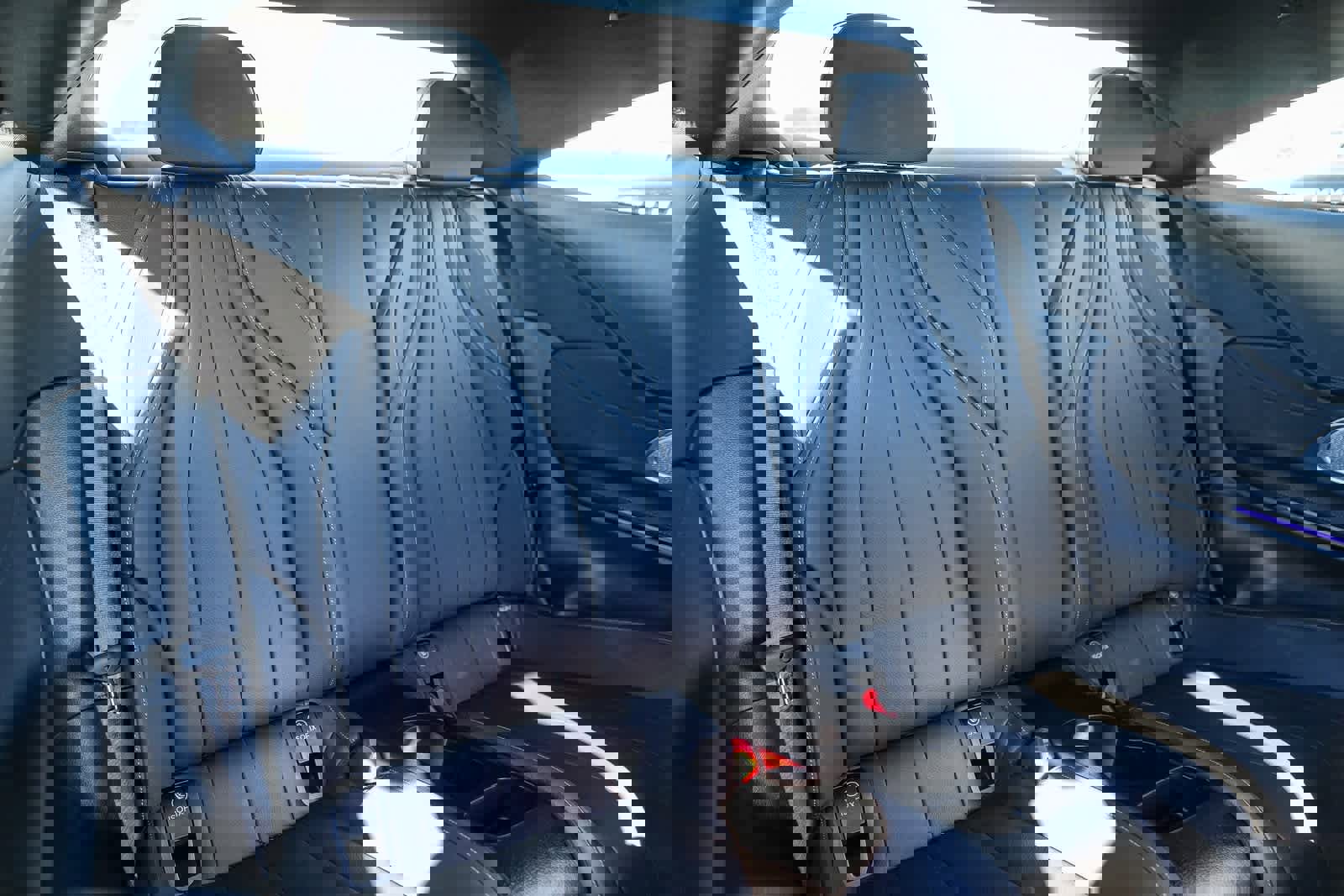 Used 2025 Mercedes-Benz CLE 300 4MATIC Coupe image 16