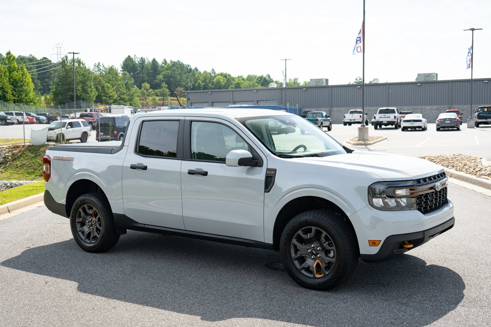 Used 2023 Ford Maverick Tremor w/ Tremor Off-Road Package AWD/4WD image 12