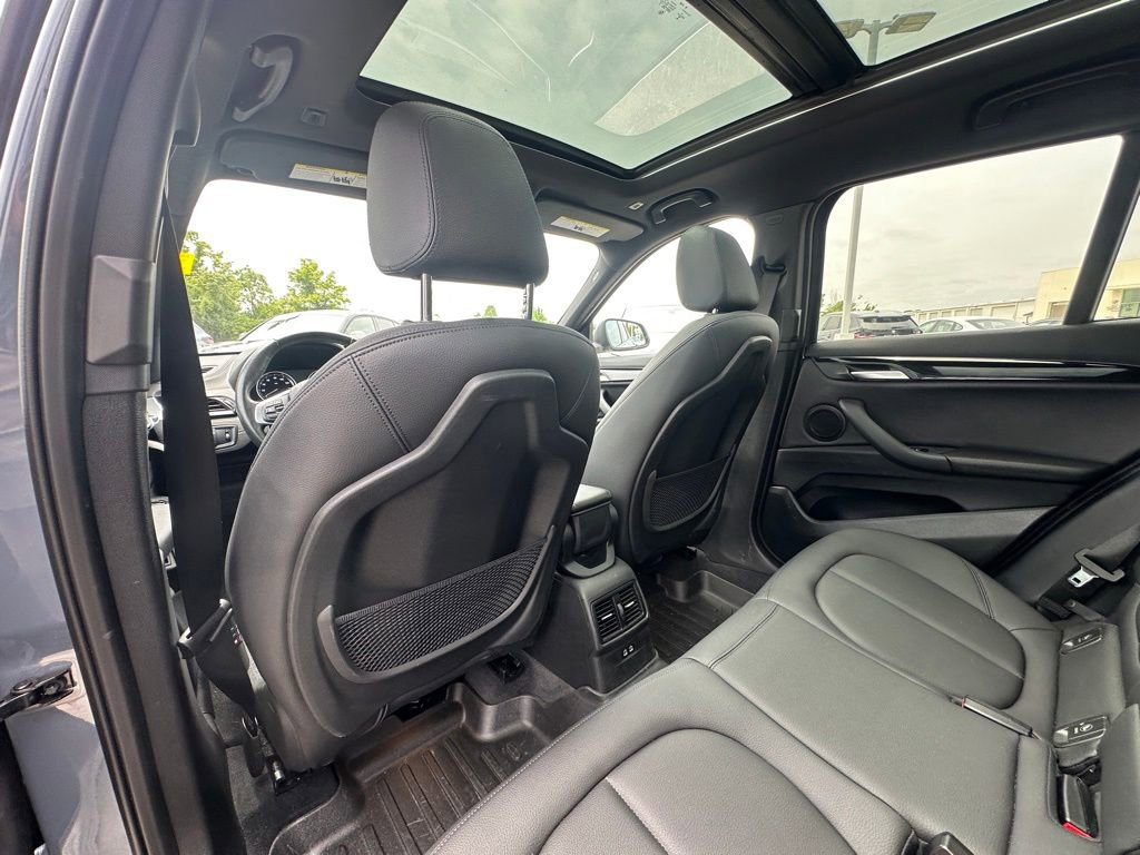 Certified 2021 BMW X1 sDrive28i w/ Premium Package FWD image 19