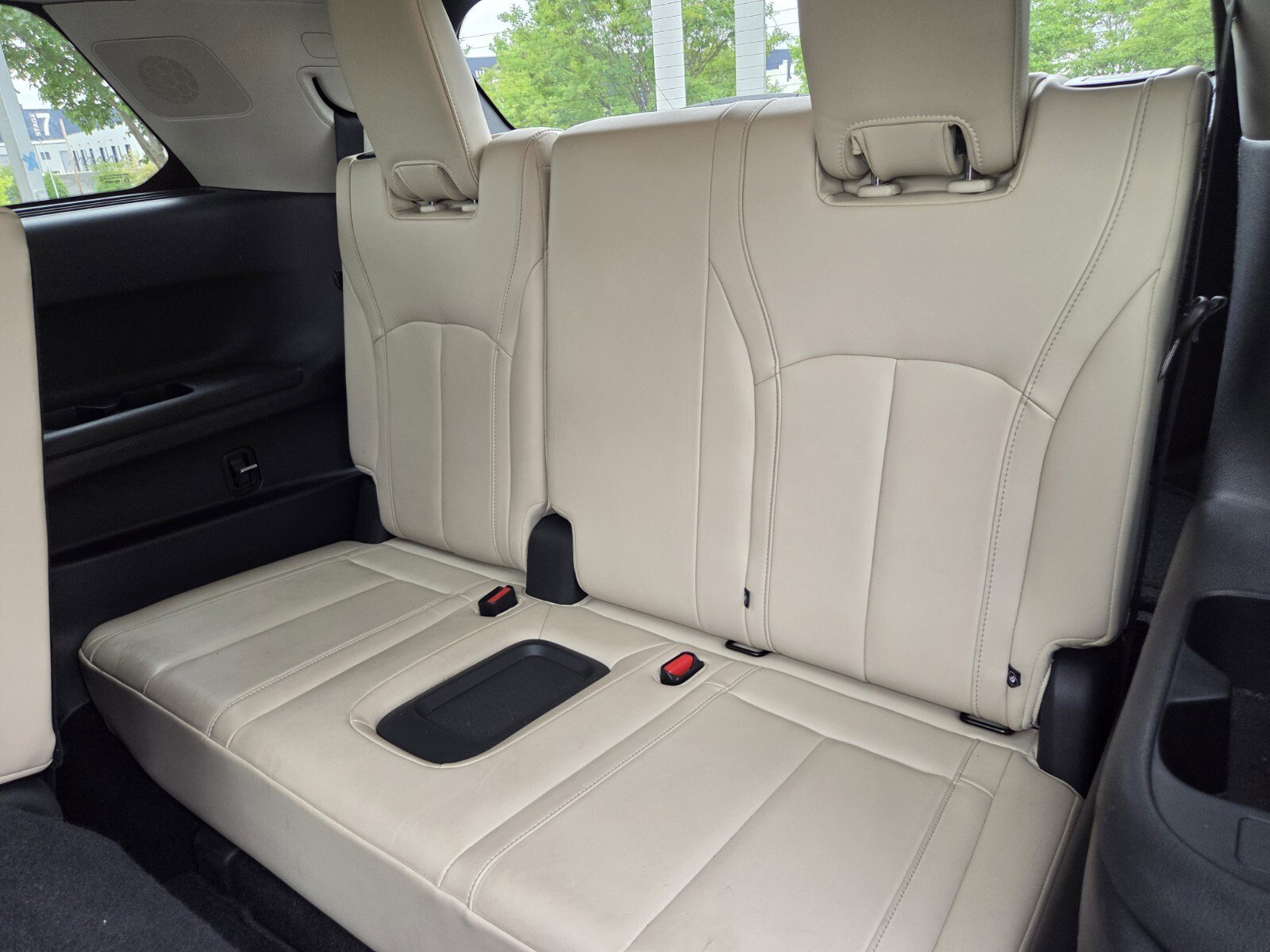 Used 2023 INFINITI QX60 Luxe w/ Cargo Package AWD/4WD image 11