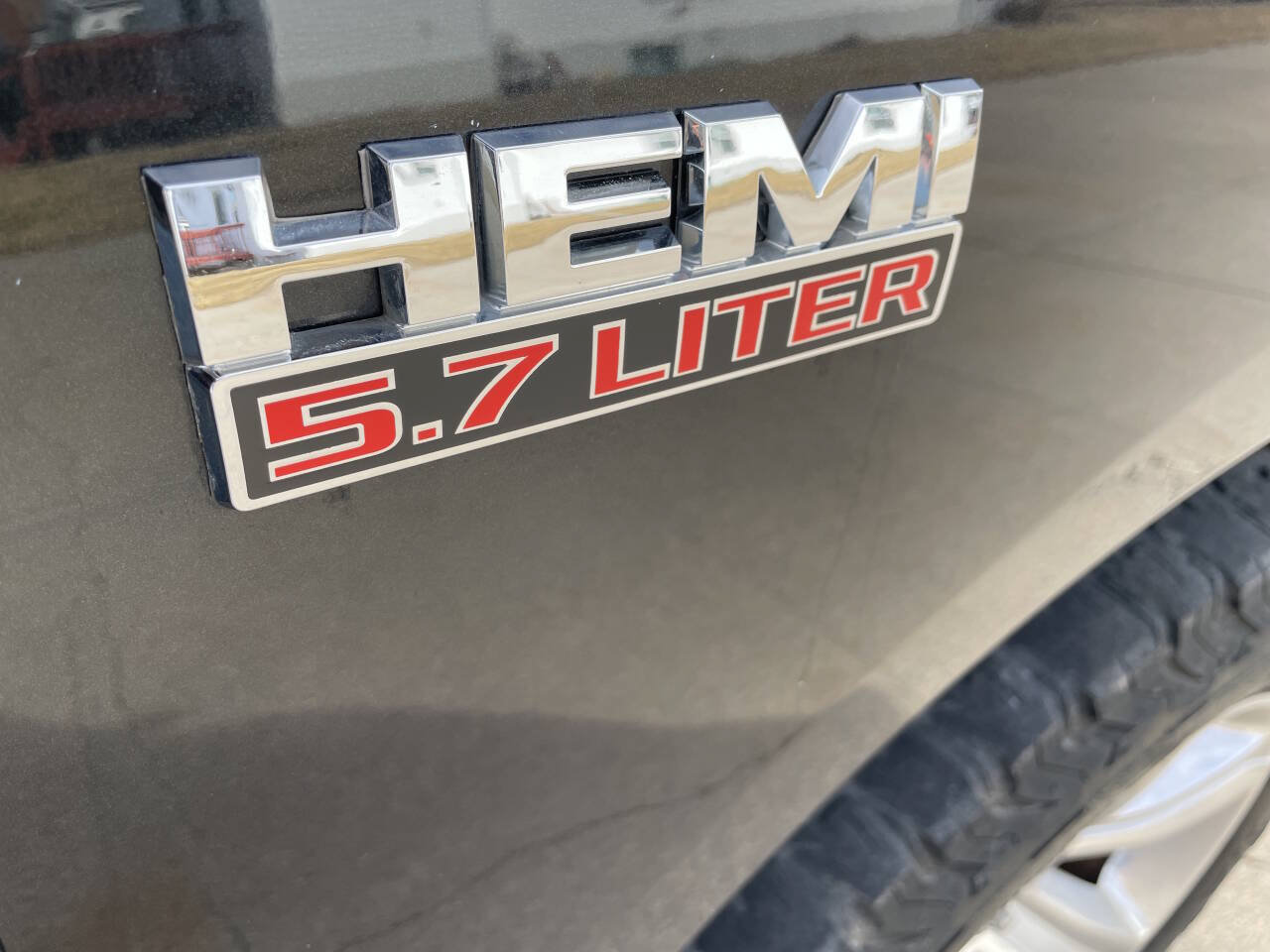Used 2016 RAM 1500 Sport w/ Convenience Group AWD/4WD image 38