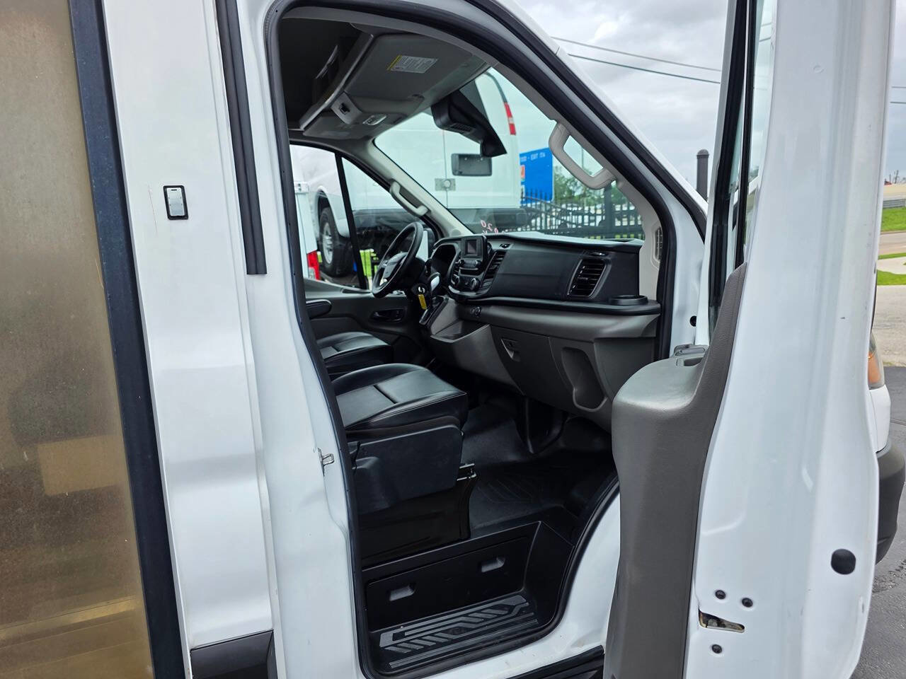 Used 2020 Ford Transit 350 148 High Roof Extended RWD image 16