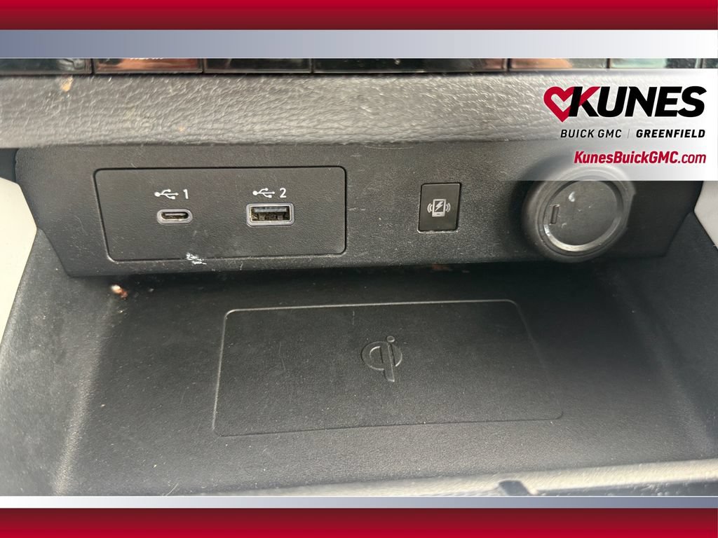 Used 2023 Mitsubishi Outlander SEL AWD/4WD image 29