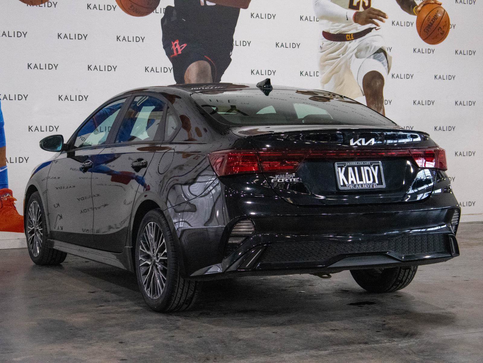 Used 2024 Kia Forte GT-Line w/ GT-Line Premium Package image 23