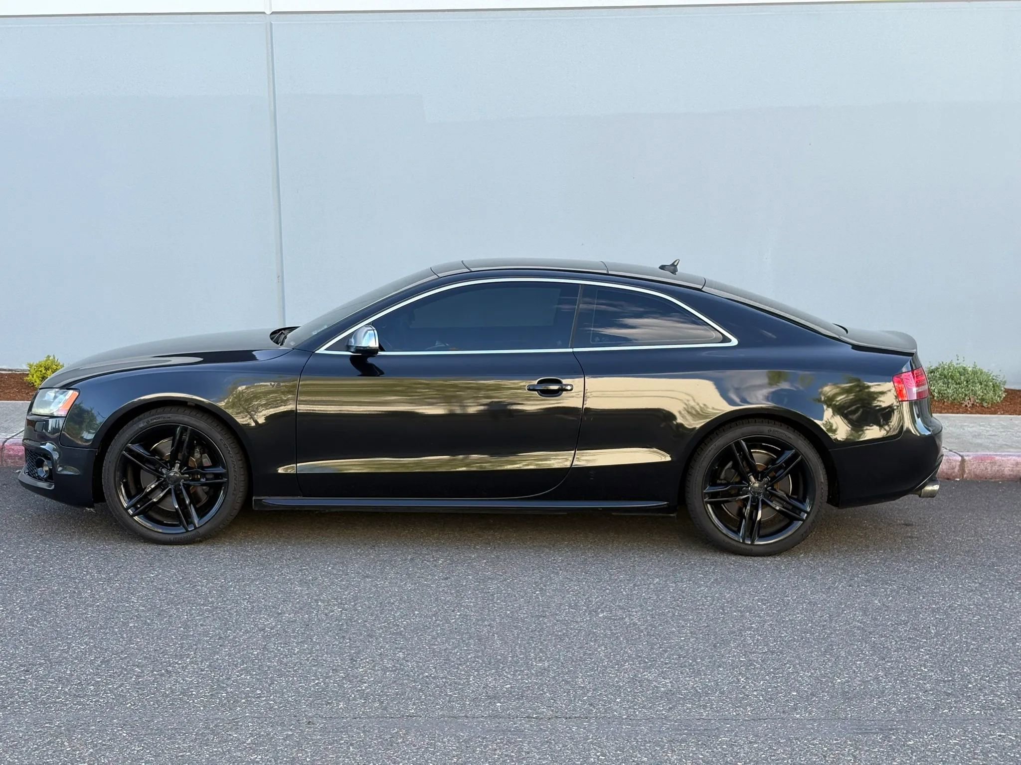 Used 2011 Audi S5 Premium Plus AWD/4WD image 2