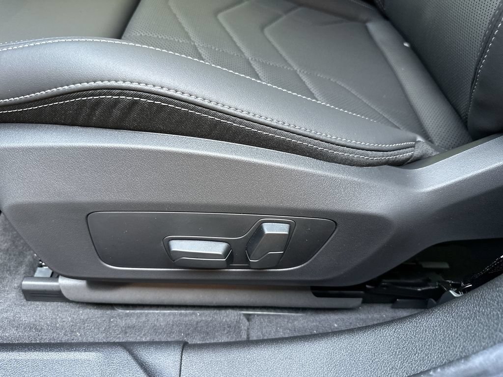 Used 2026 BMW 228i xDrive AWD/4WD image 15
