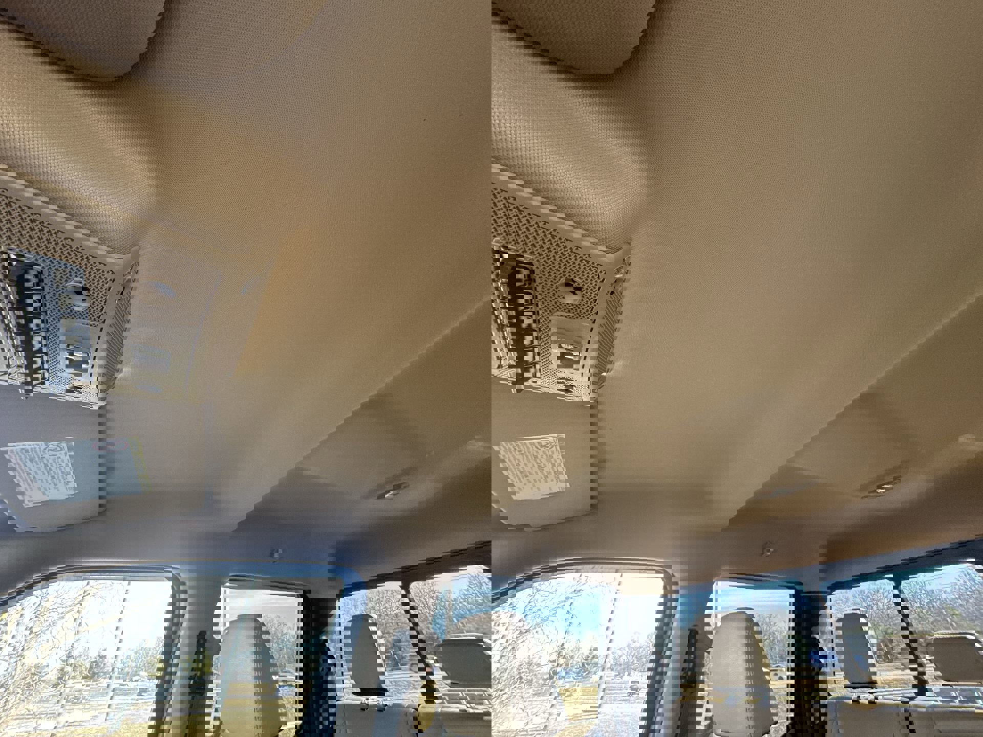 Used 2022 Ford F350 Lariat w/ Chrome Package image 22