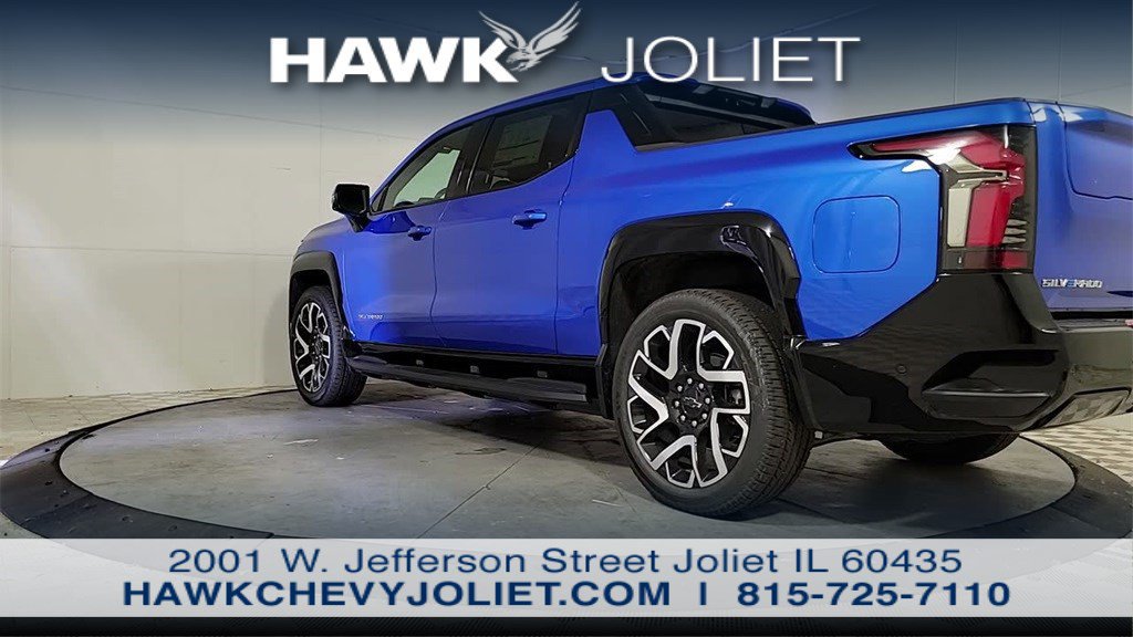 New 2025 Chevrolet Silverado EV RST AWD/4WD image 10