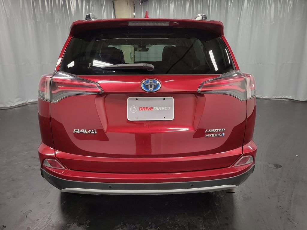 Used 2018 Toyota RAV4 Limited image 7
