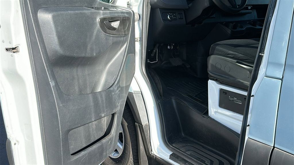 Used 2019 Mercedes-Benz Sprinter 144 Cargo image 23