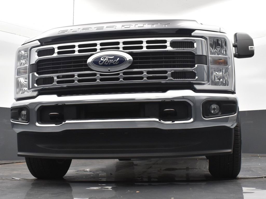 New 2025 Ford F250 XLT w/ 360-Degree Camera Package image 21