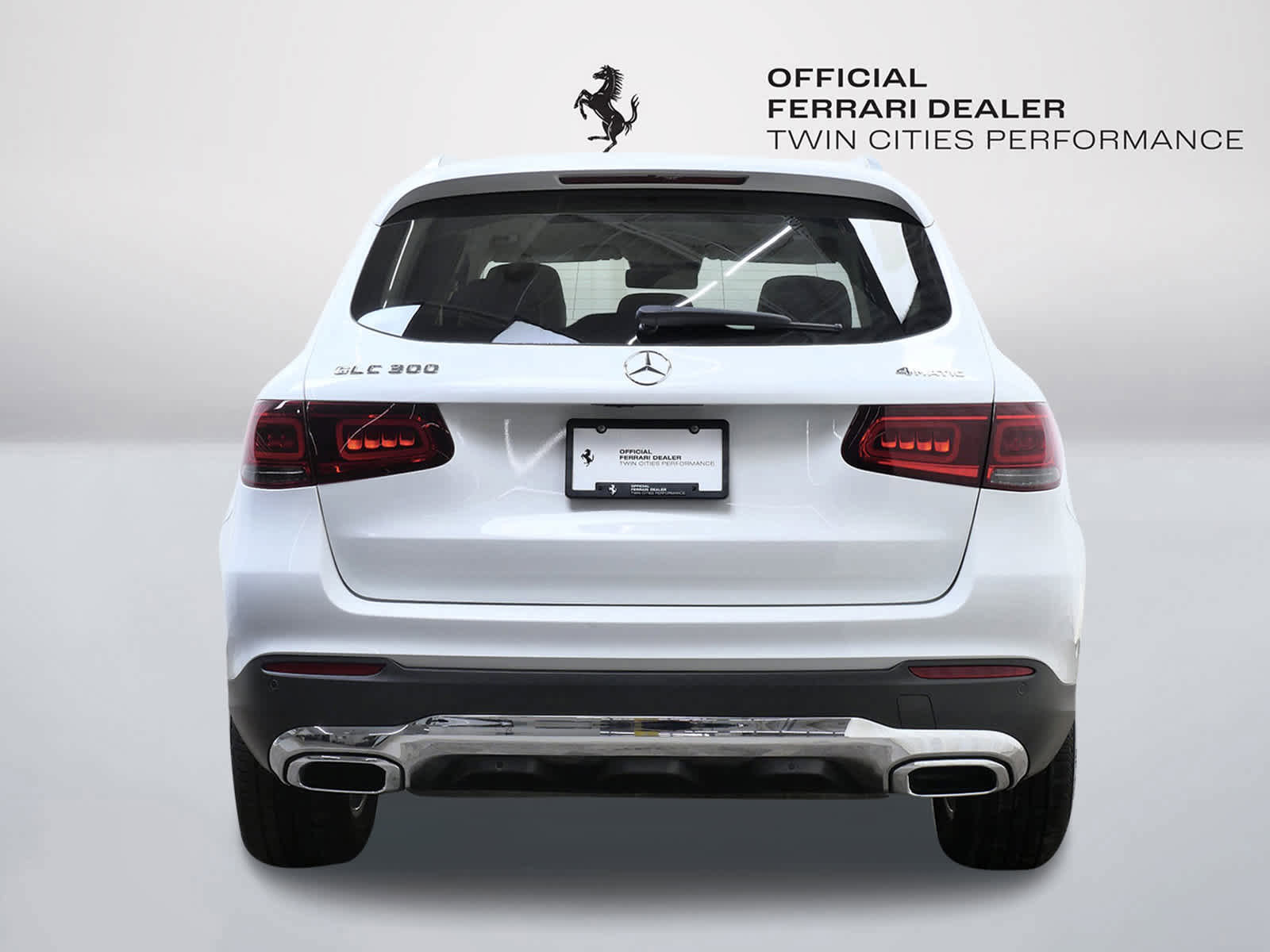 Used 2022 Mercedes-Benz GLC 300 4MATIC image 4