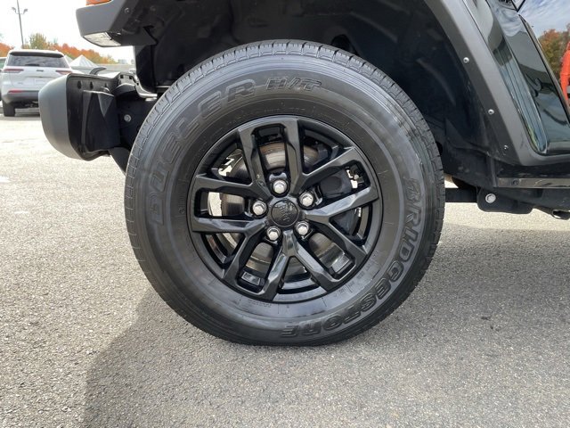 Used 2022 Jeep Gladiator Sport image 30