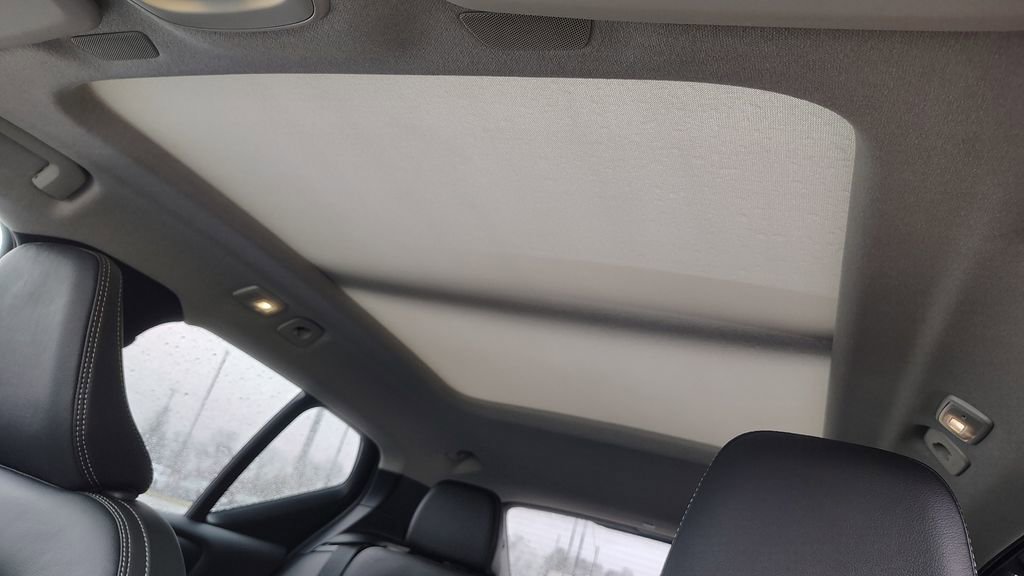 New 2026 Volvo XC40 B5 Plus w/ Protection Package Premier image 25