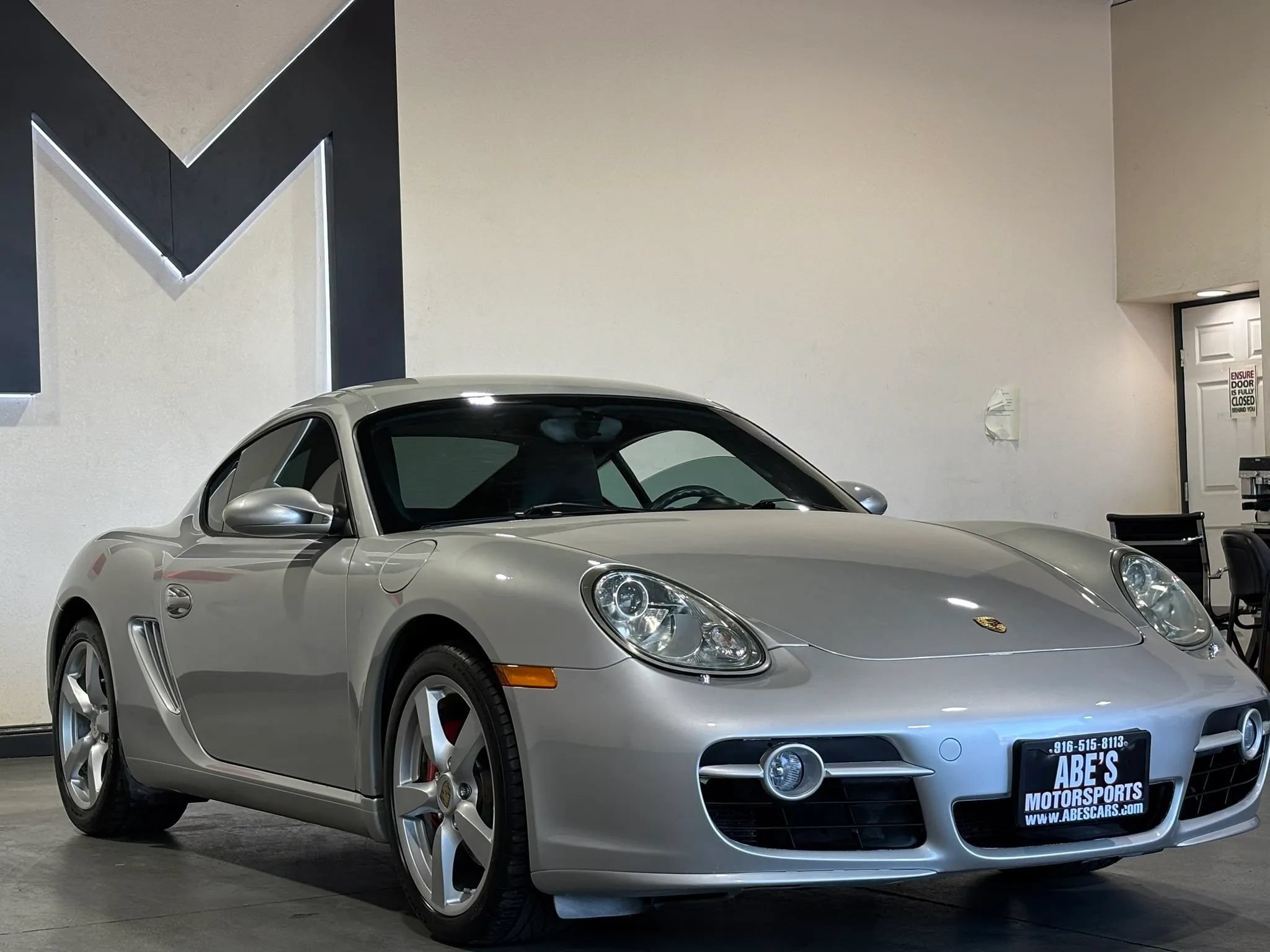 Used 2008 Porsche Cayman S Sport RWD image 2