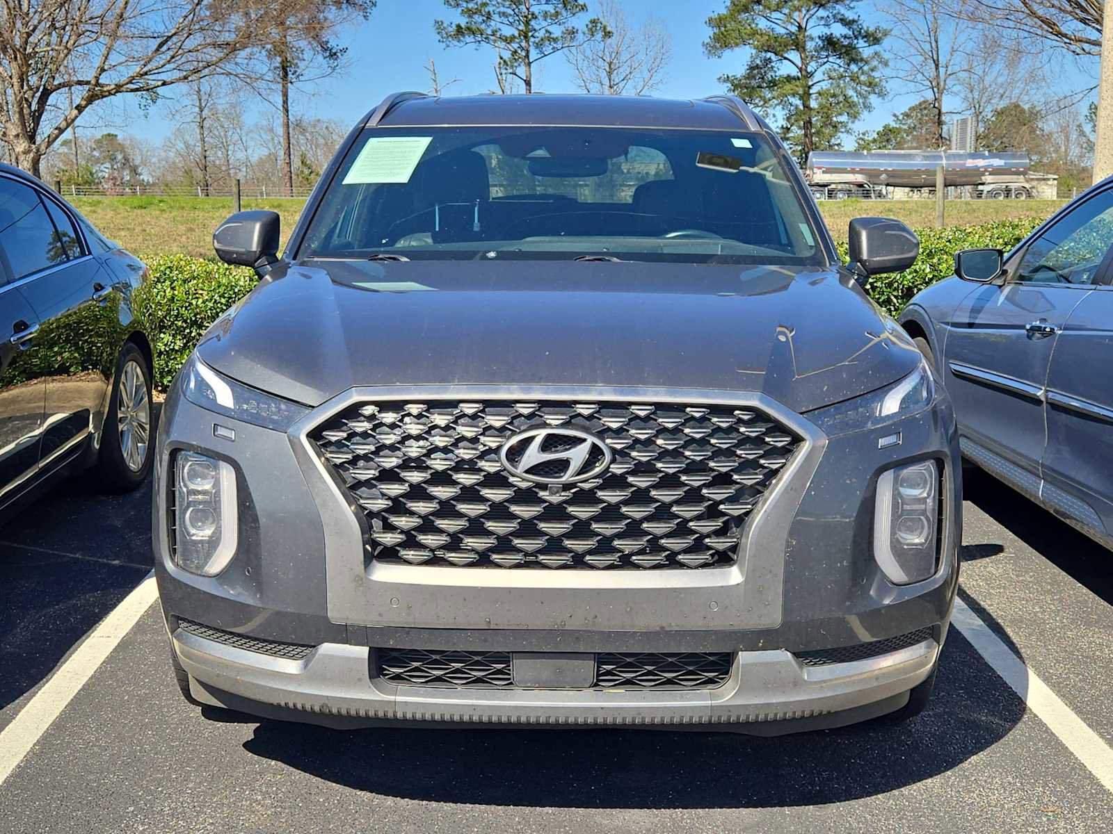 Used 2022 Hyundai Palisade Calligraphy video 2