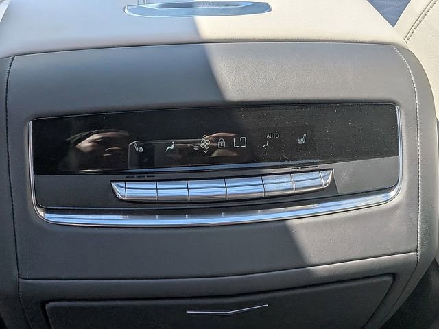 Certified 2025 Cadillac Escalade Sport Platinum w/ LPO, ONYX Package AWD/4WD image 14