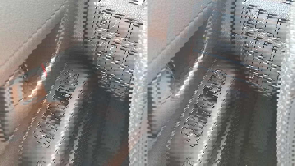 New 2026 Toyota Tacoma SR5 image 32