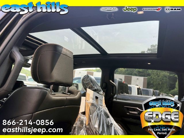 New 2026 RAM 1500 Laramie w/ Night Edition AWD/4WD image 5