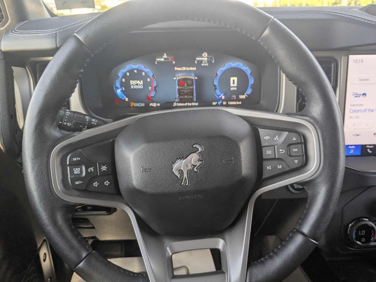 Used 2025 Ford Bronco Outer Banks AWD/4WD image 19